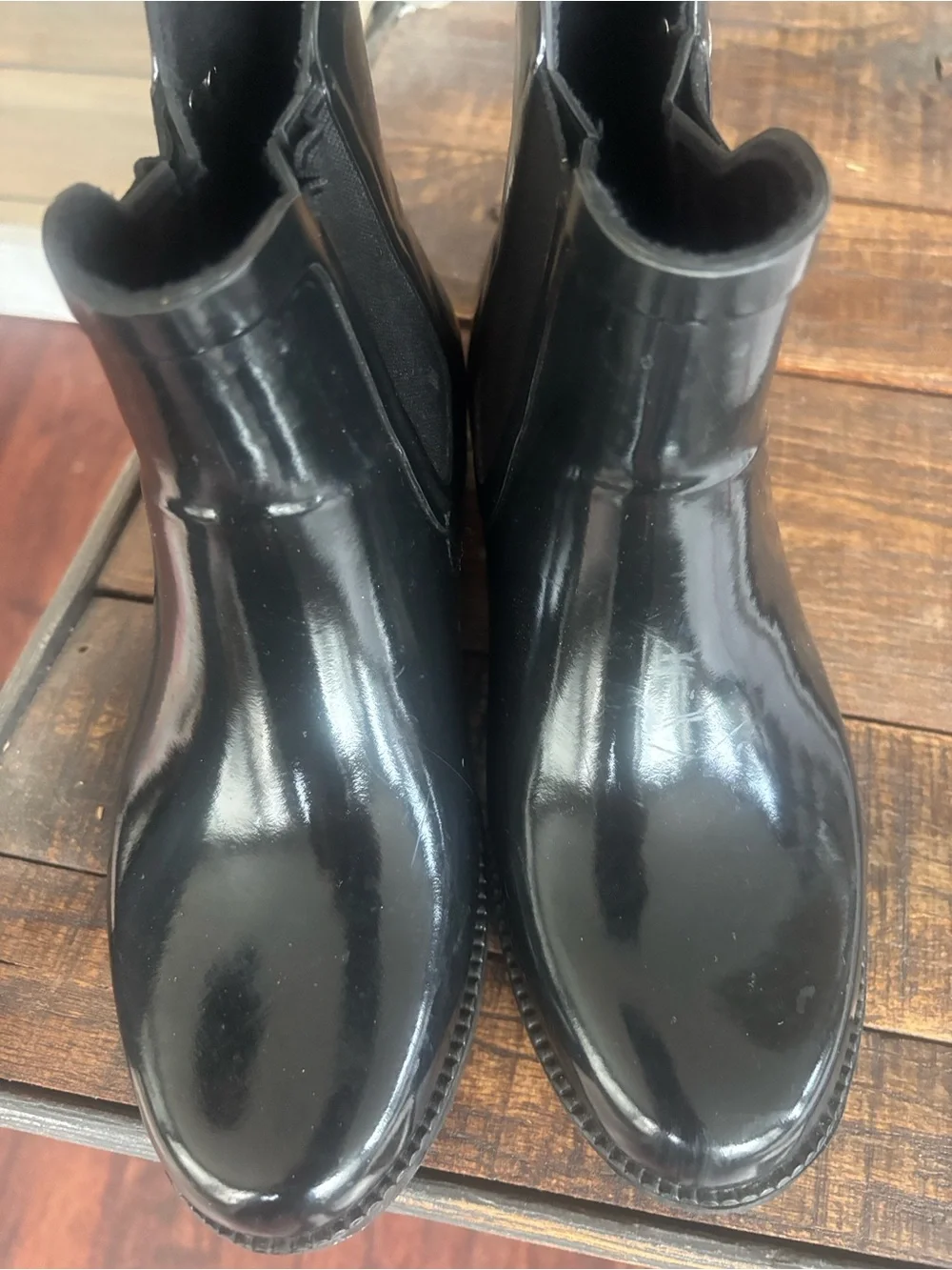 Michael Kors Women's Black Gloss Chelsea Rain Boots